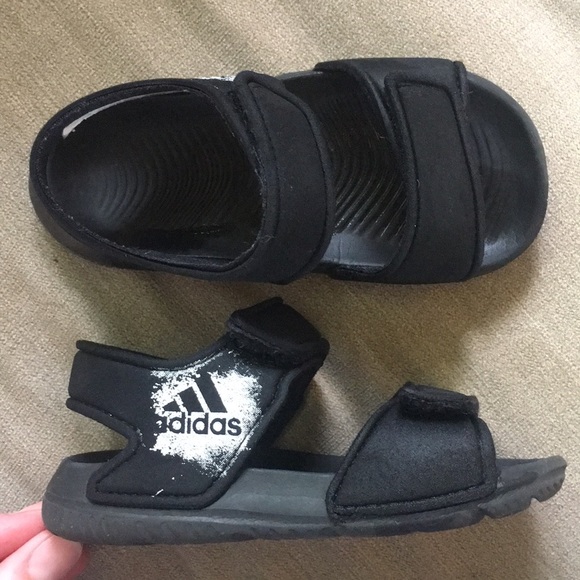 adidas altaswim toddler sandals